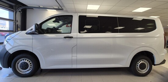 VOLKSWAGEN Entry Transporter Kombi 2,0 TDI 8AUT DR 125 kW_2