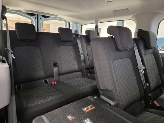 VOLKSWAGEN Transporter Kombi 2,0 TDI 8AUT DR kW_4