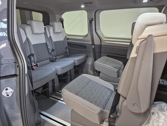 VOLKSWAGEN Akční Multivan Life 2,0 TDI 2,0 110 kW_4