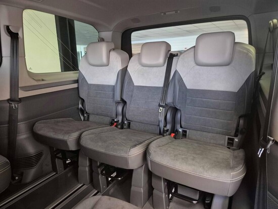 VOLKSWAGEN Akční Multivan Long Style 2,0 TDI  110 kW_4