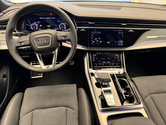 AUDI Q8 SUV  50 TDI quattro 210 kW_5