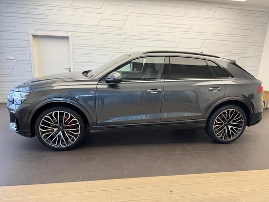 AUDI Q8 SUV 50 TDI quattro 210 kW_4