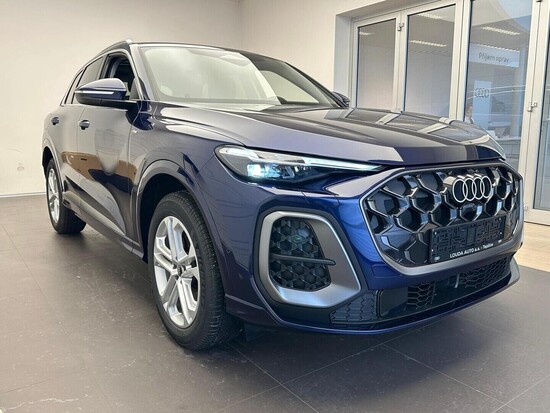 AUDI Q5 TFSI quattro STR 150 kW_2