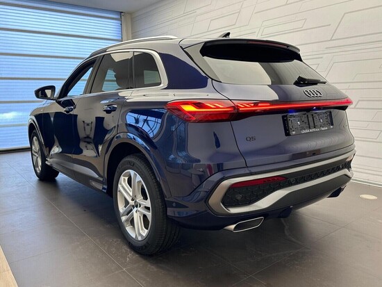 AUDI Q5 TFSI quattro STR 150 kW_3