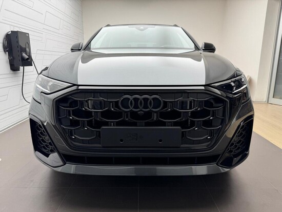 AUDI SQ8 SUV V8 TFSI quattro 373 kW_2
