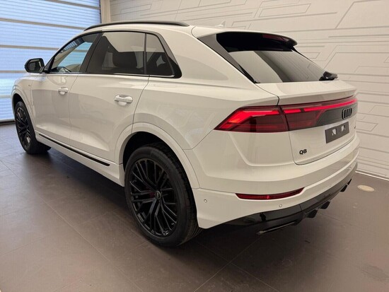 AUDI Q8 SUV 50 TDI quattro 210 kW_3