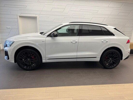 AUDI Q8 SUV 50 TDI quattro 210 kW_4