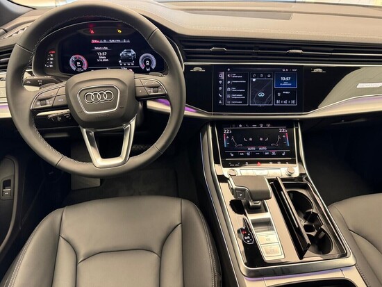 AUDI Q8 SUV 50 TDI quattro 210 kW_5