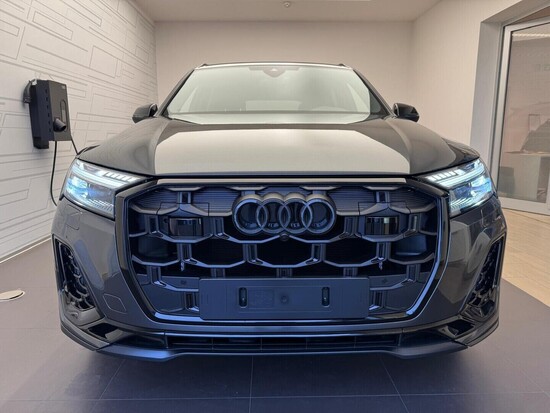 AUDI SQ7 SUV V8 TFSI quattro 373 kW_2