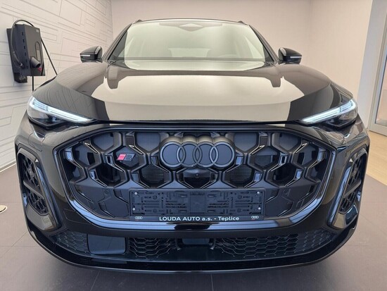 AUDI SQ5 quattro TFSI 270 kW_2