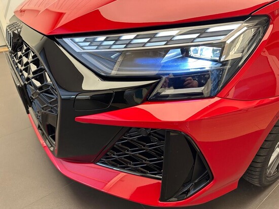 AUDI RS 3 Sportback  2,5 TFSI 294 kW_3