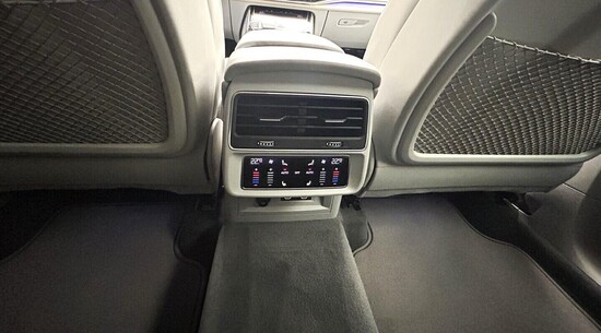 AUDI Q7 SUV S line 50 TDI quattro 210 kW_5