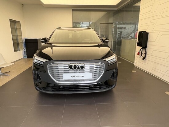 AUDI Q4 40 e-tron 150 kW_5