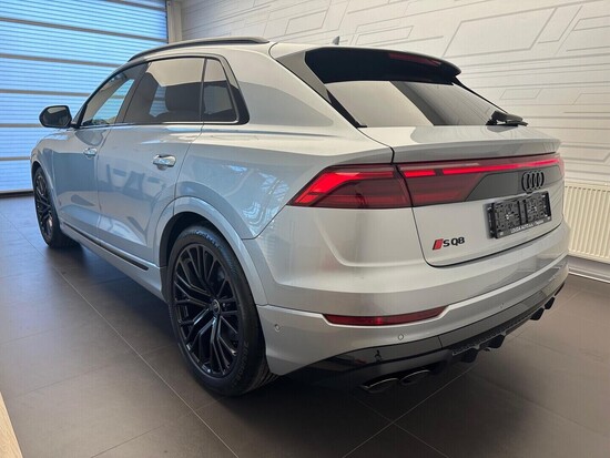 AUDI SQ8 SUV V8 TFSI quattro 373 kW   kW_3