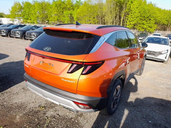 HYUNDAI TUCSON NX4 Style 1,6 T-GDI 118 kW_2