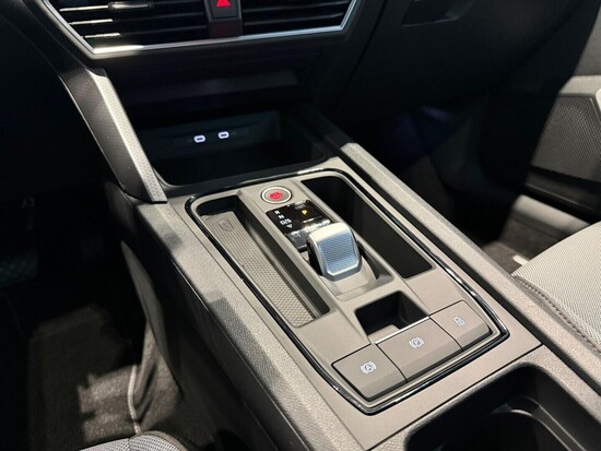 SEAT Leon SP Style 1.5 eTSI  85 kW_5