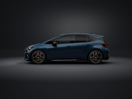 CUPRA Born ENDURANCE 79kW/h 231k . 170 kW_2