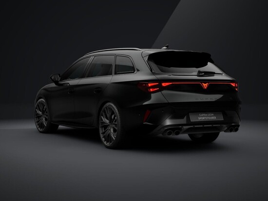 CUPRA Leon SP VZ333 4WD 2.0 TSI 245 kW_3