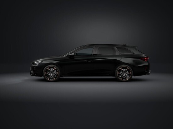 CUPRA Leon SP VZ333 2.0 TSI 4WD 245 kW_2