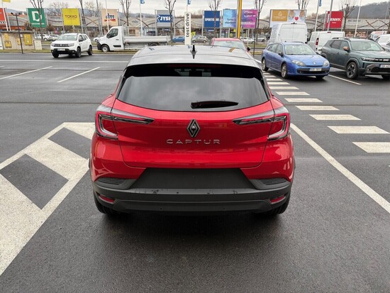 RENAULT Captur Evolution TCe 115 TCe 87 kW_5
