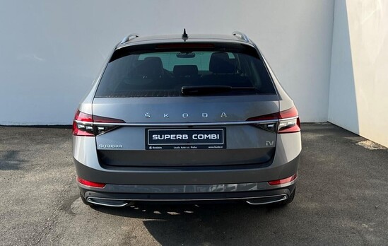 ŠKODA Superb Combi L&K iV 1,4 TSI 160 kW  DSG_5