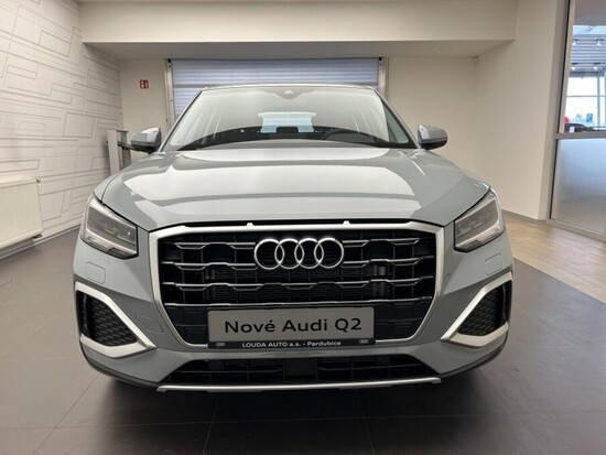 AUDI Q2 Advanced 35 TFSI CoD 110 kW_2