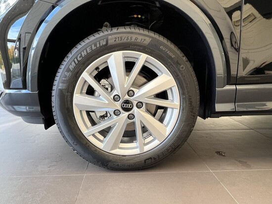 AUDI Q2 Advanced 35 TFSI CoD 110 kW_5