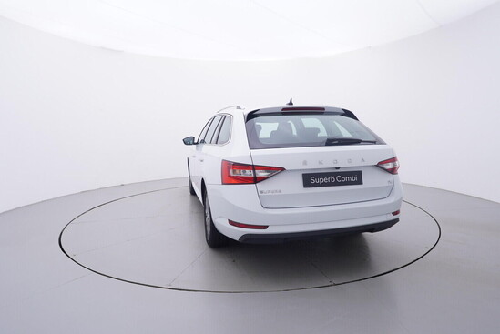 ŠKODA Superb Combi Style 1.4 TSI 115 kW_4