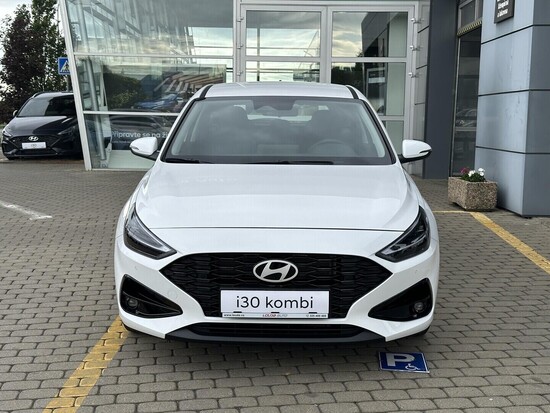HYUNDAI i30 WG PD PE Comfort 1,0 T-GDI 74 kW_2