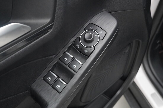 FORD  Kuga  0 kW_4