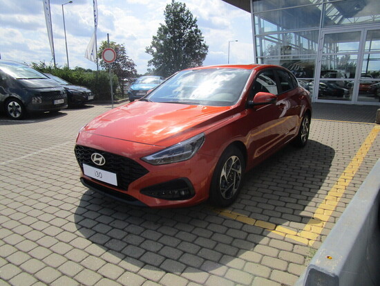 HYUNDAI i30 FB PD PE GO Czech! 1,0 T-GDI 74 kW_1