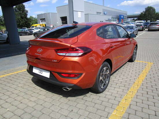 HYUNDAI i30 FB PD PE GO Czech! 1,0 T-GDI 74 kW_2