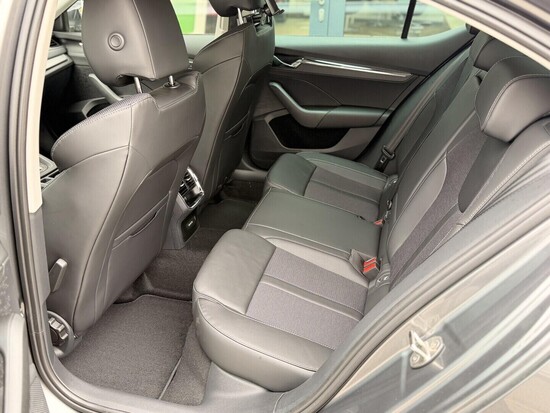 ŠKODA Octavia Style 2.0 TDI 110 kW DSG_3