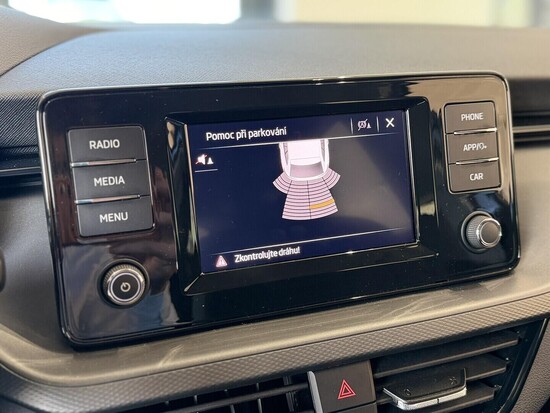 ŠKODA Scala Ambition Plus 1.0 TSI 70 kW_4