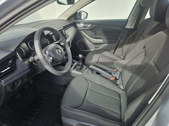 ŠKODA Scala Ambition 1,0 TSI 81 kW_4