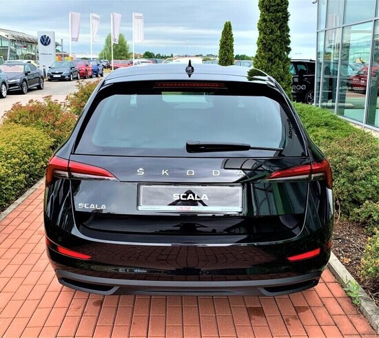 ŠKODA Scala Ambition 1,0 TSI 81 kW_3