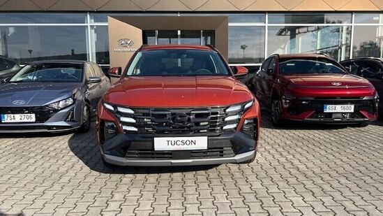 HYUNDAI TUCSON NX4 Premium 1,6 T-GDI 118 kW_3