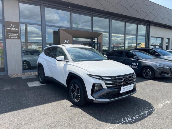 HYUNDAI TUCSON Comfort 1,6 CRDi 85 kW  6 Man_4