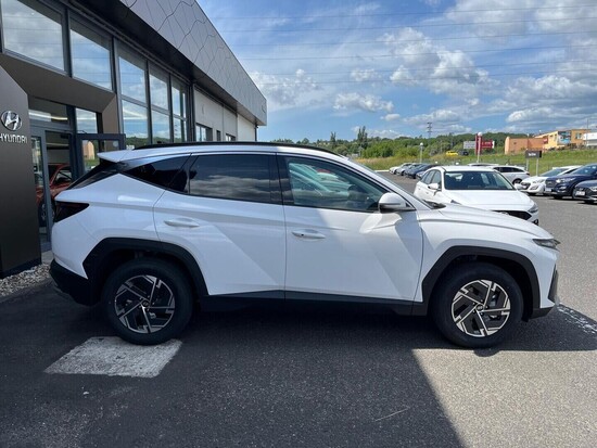 HYUNDAI TUCSON Comfort 1,6 CRDi 85 kW  6 Man_5