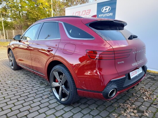 HYUNDAI Genesis GV70 2,5 T-GDi 224 kW_3
