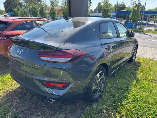 HYUNDAI i30 FB PD PE FAMILY 1,5 T-GDI MHEV 103 k_4
