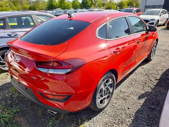 HYUNDAI i30 FB PD PE GO Czech! 1,0 T-GDI 74 kW_3