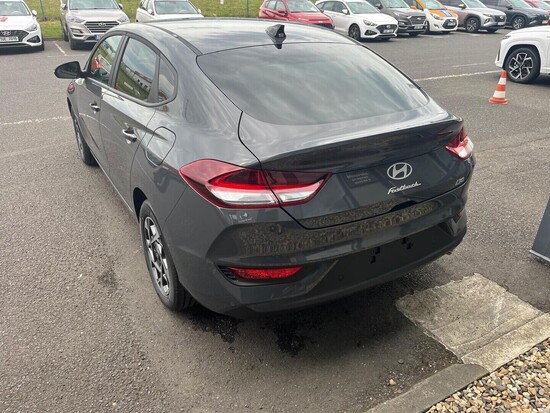 HYUNDAI i30 FB MY25 FAMILY 1,0 T-GDI Man_3