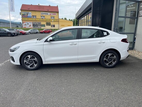 HYUNDAI i30 FB MY25 FAMILY 1,0 T-GDI Man_2