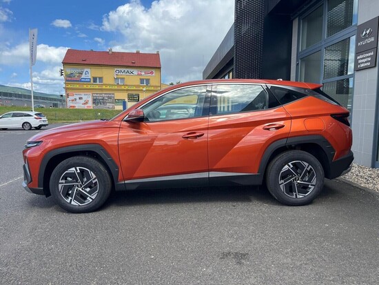 HYUNDAI TUCSON MY25 Comfort 1,6 T-GDI 118 kW 6 M_2