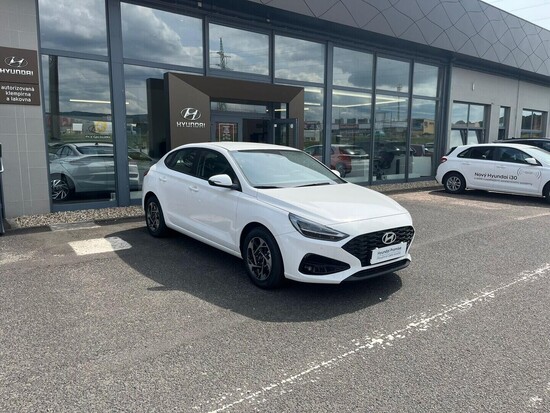 HYUNDAI i30 FB Comfort 1,0 T-GDI 74 kW_3