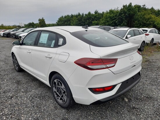 HYUNDAI i30 FB PD PE Smart 1,0 T-GDI 74 kW_5