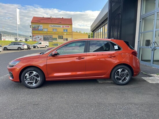 HYUNDAI I30 HB 1,5I 70kW STYLE_2