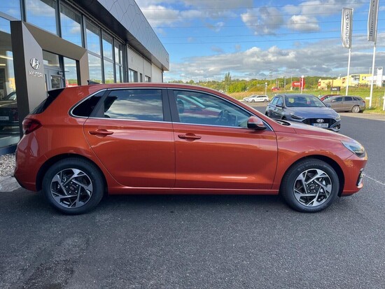 HYUNDAI I30 HB 1,5I 70kW STYLE_5