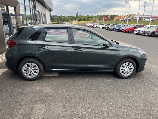 HYUNDAI I30 HB 1,5I COMFORT 70kW_5